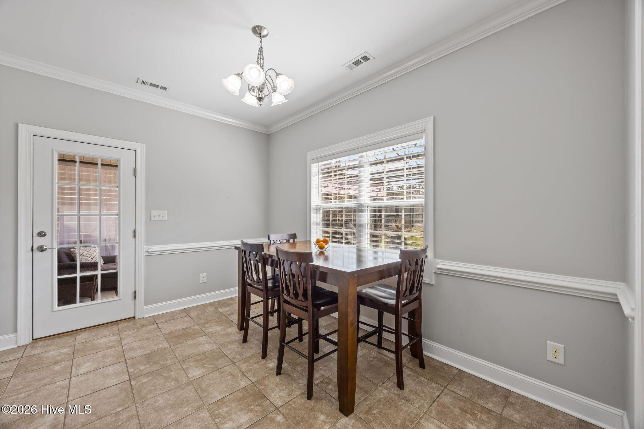 695 Crump Farm Road New Bern, NC 28562 - Photo 16 of 55 28-web-or-mls-0C0A4641