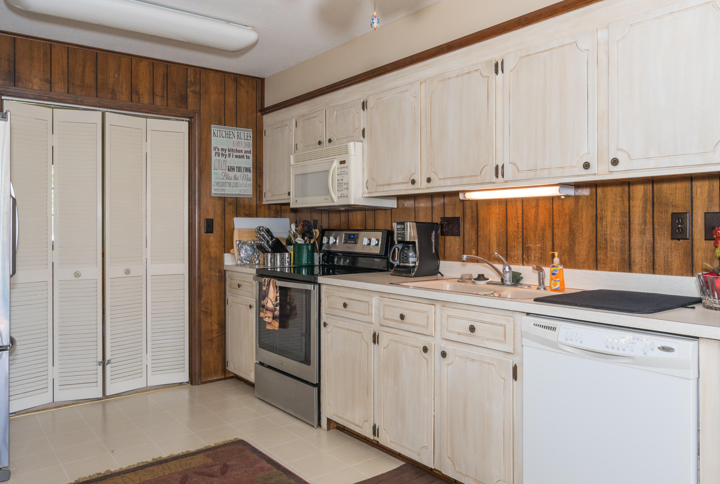 20155 Pineville Road Long Beach, MS 39560 - Photo 10 of 38 20155 Pineville Rd-02526