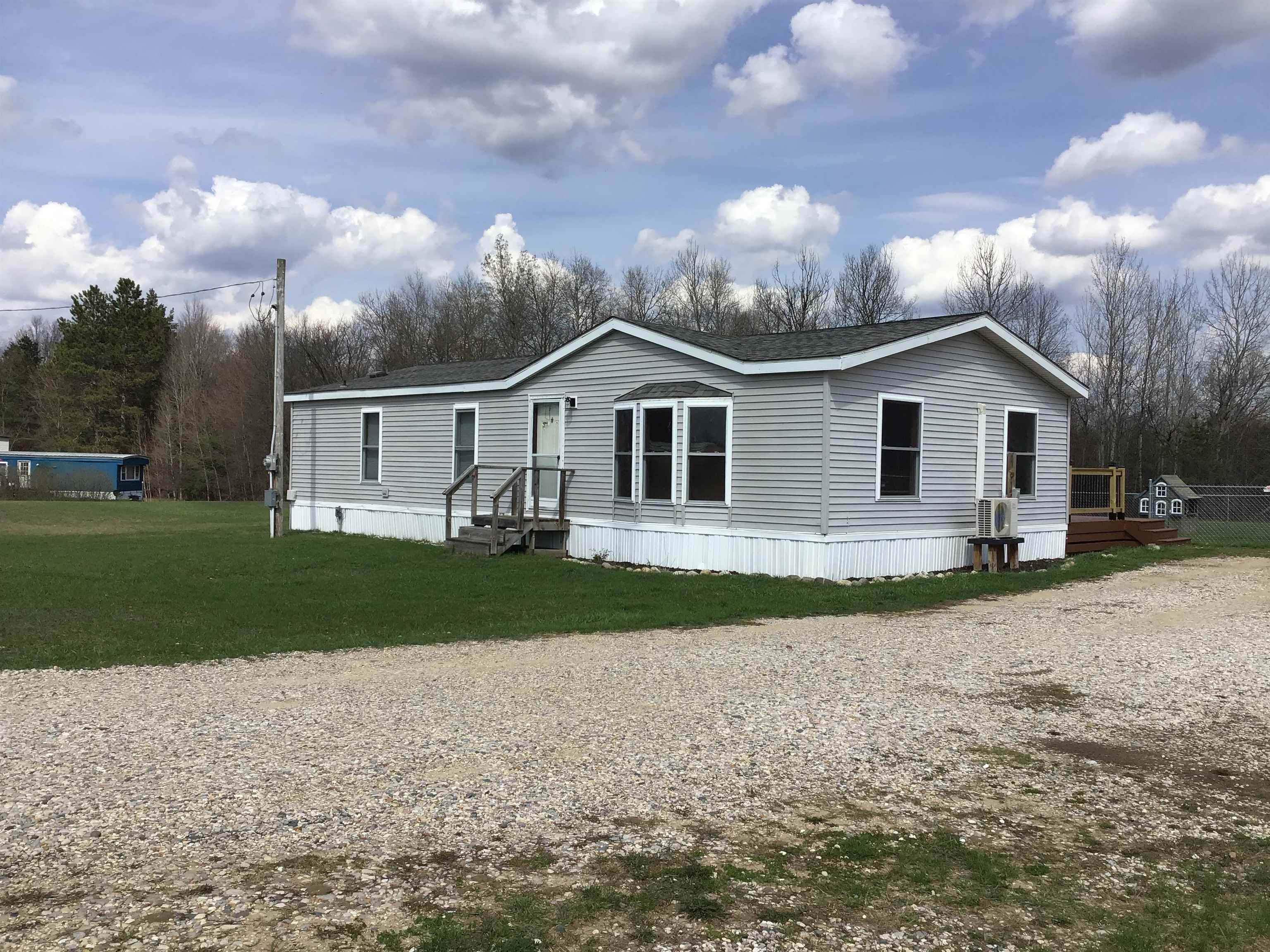 8410 North Morey Road Manton, MI 49663 - Photo 4 of 47