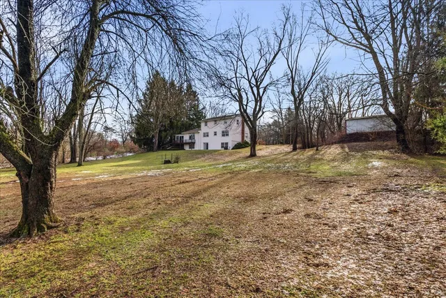 $425,000 | 9249 East H Avenue, Galesburg, MI 49053