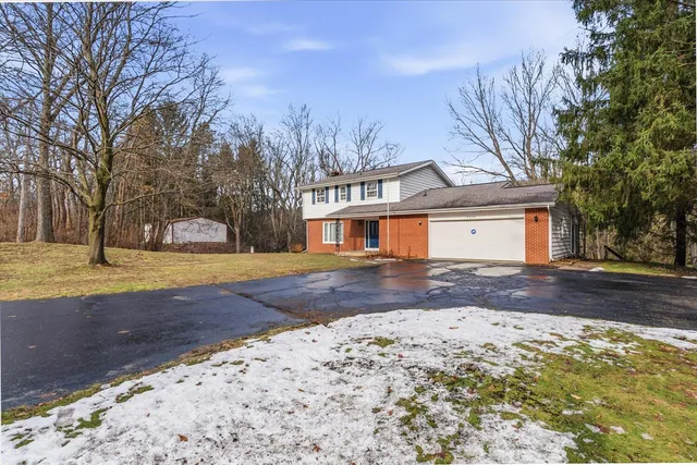 $425,000 | 9249 East H Avenue, Galesburg, MI 49053