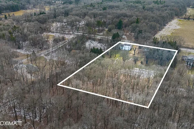 $425,000 | 9249 East H Avenue, Galesburg, MI 49053