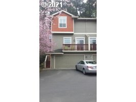 8422 Southwest Oleson Road Portland, OR 97223 - Photo 11 of 25 Gallery Image 11
