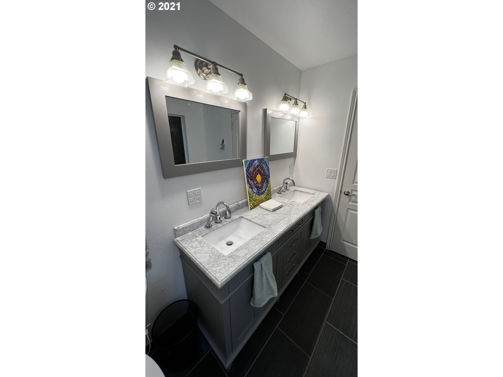 8422 Southwest Oleson Road Portland, OR 97223 - Photo 15 of 25 Gallery Image 15