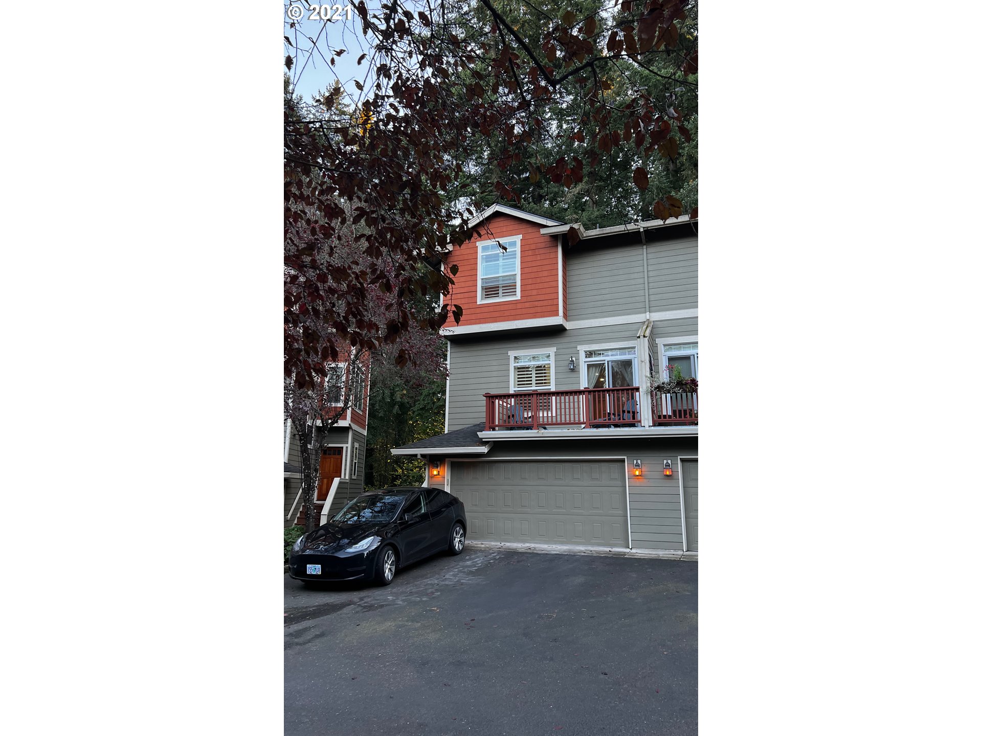 8422 Southwest Oleson Road Portland, OR 97223 - Photo 18 of 25 Gallery Image 18