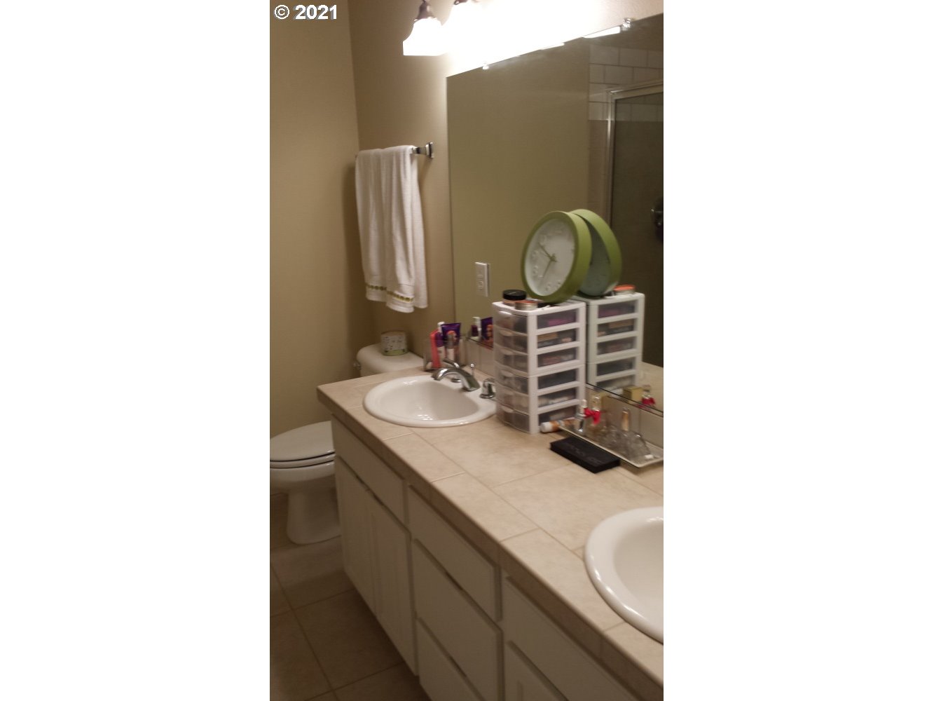 8422 Southwest Oleson Road Portland, OR 97223 - Photo 7 of 25 Gallery Image 7