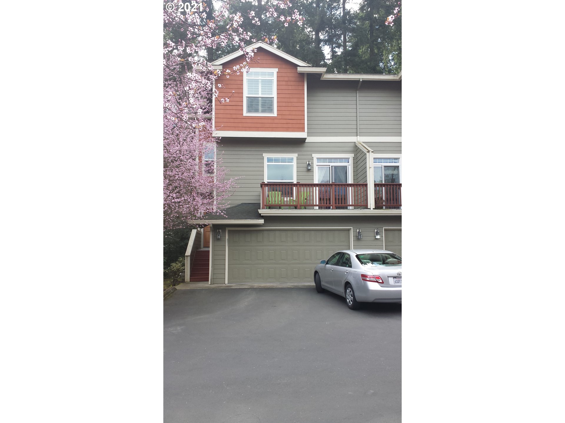 8422 Southwest Oleson Road Portland, OR 97223 - Photo 10 of 25 Gallery Image 10