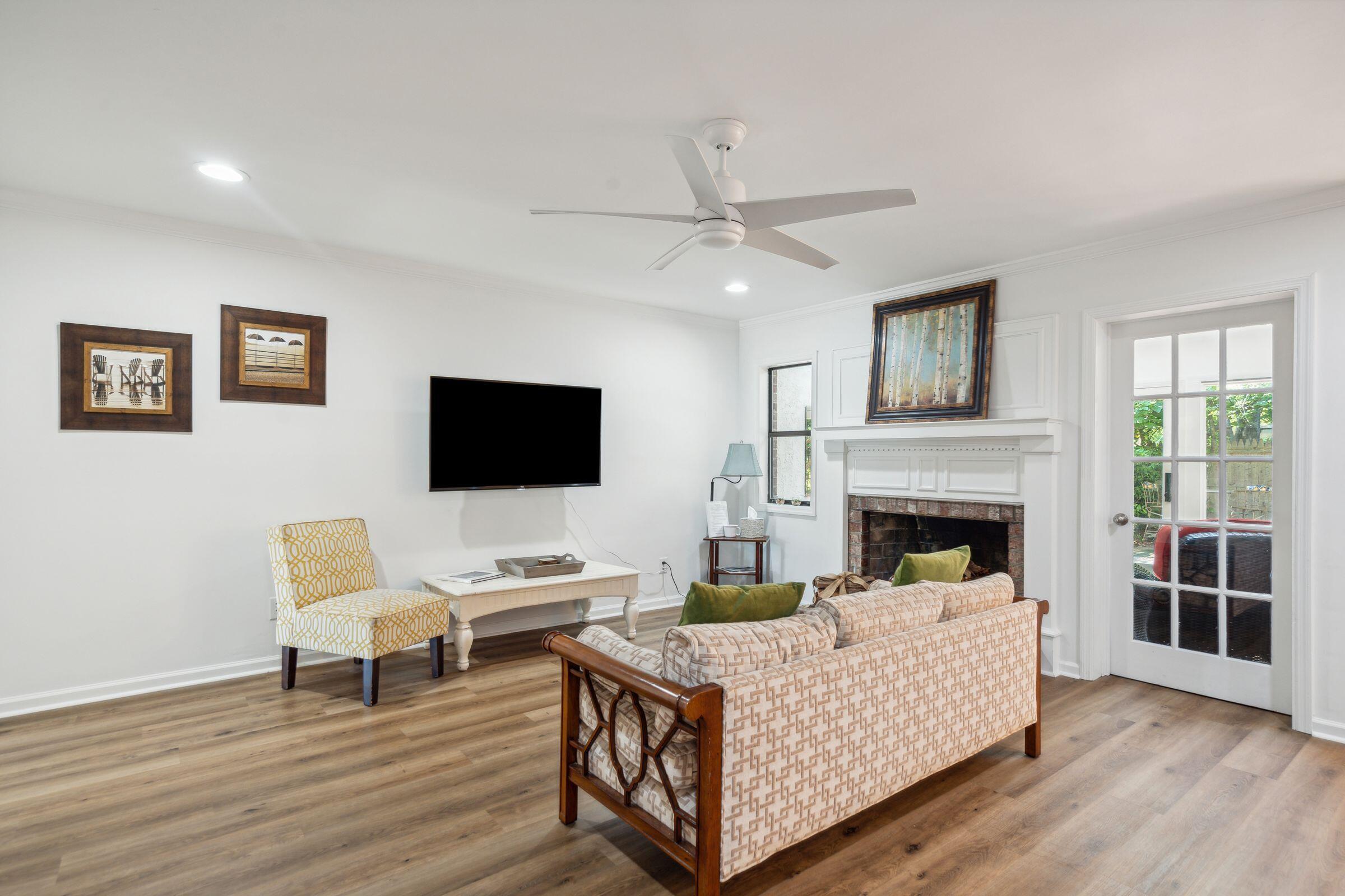 3 Poets Corner Charleston, SC 29412 - Photo 8 of 63 3PoetsCorner-KeenEyeMarketing-008
