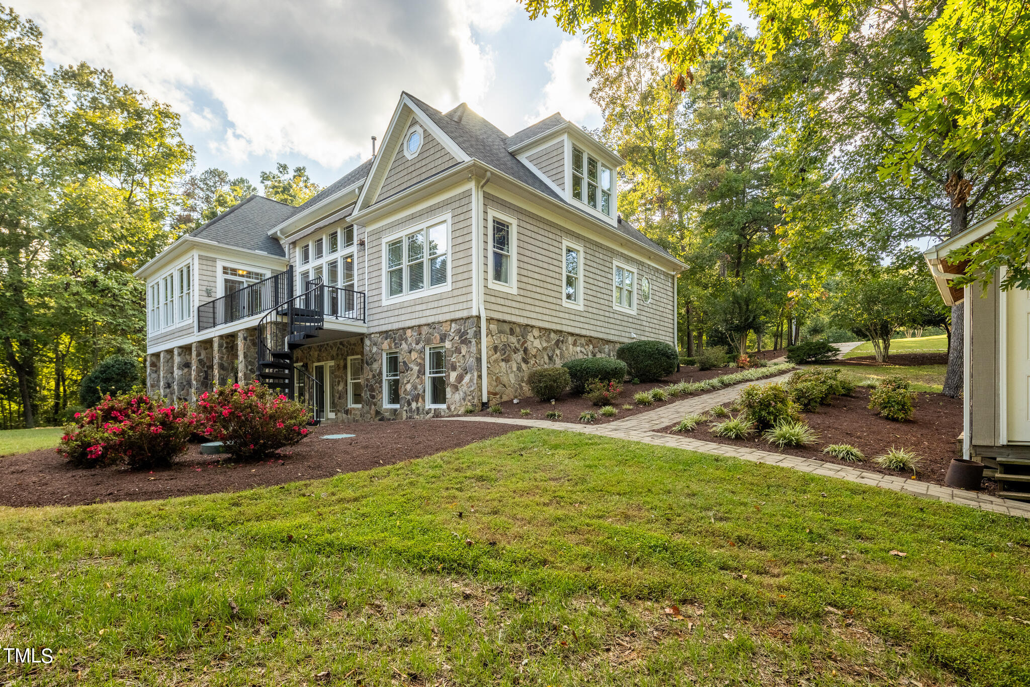 1255 Fontaine Road Roxboro, NC 27574 - Photo 3 of 48 241006 1255 Fontaine Road - 013 - Web Si