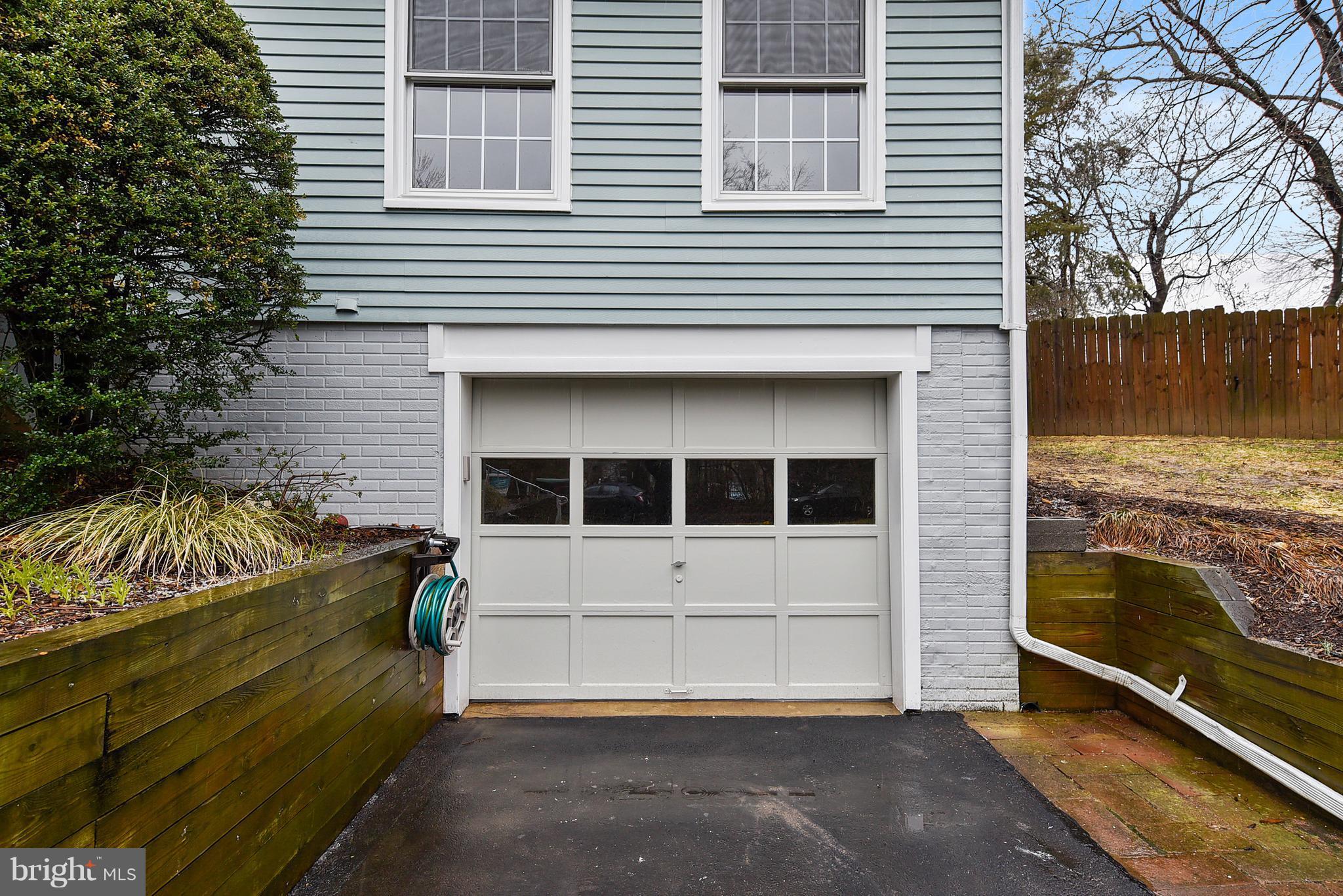 4016 Roberts Road Fairfax, VA 22032 - Photo 22 of 29 Exterior (General)