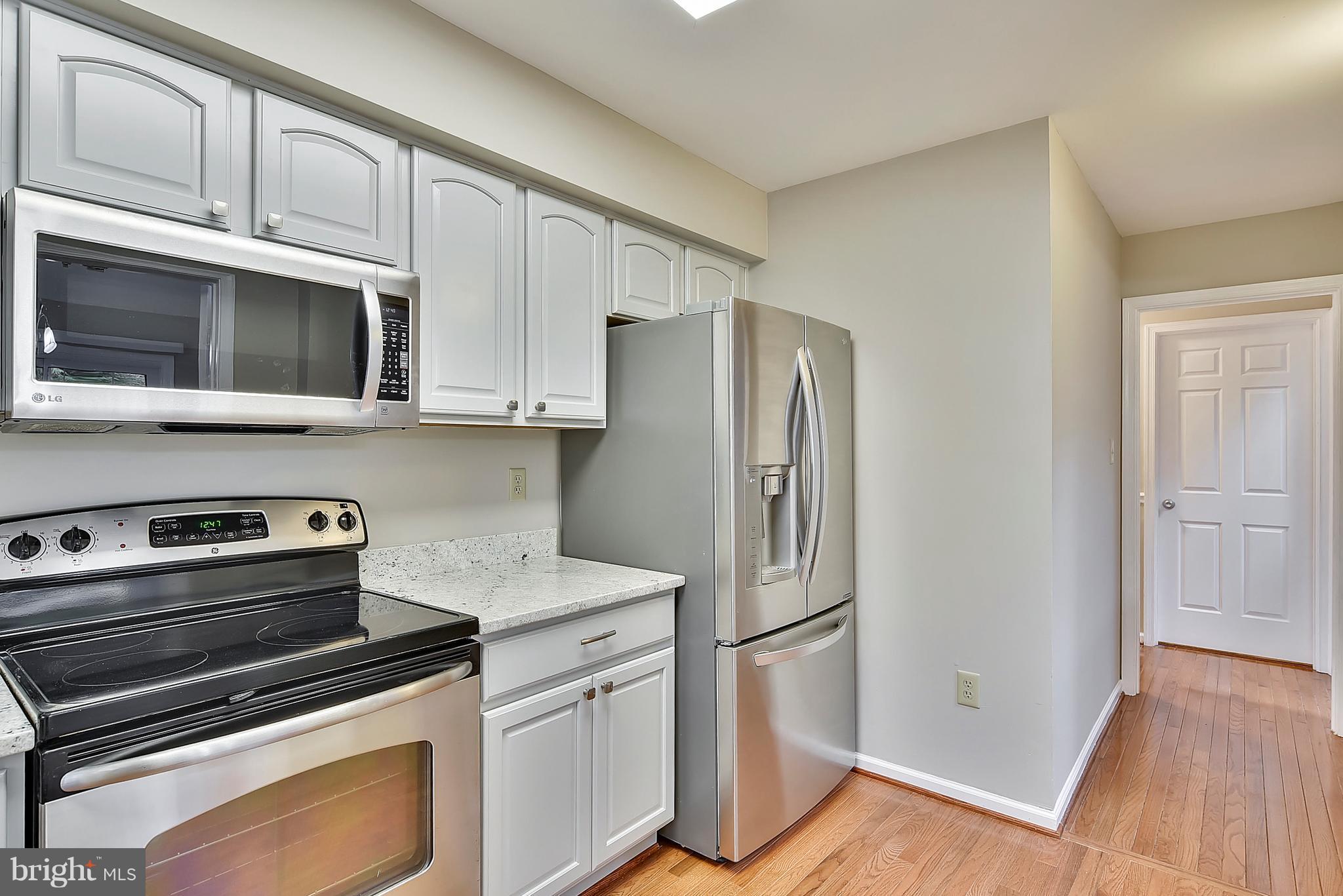 4016 Roberts Road Fairfax, VA 22032 - Photo 7 of 29 Kitchen