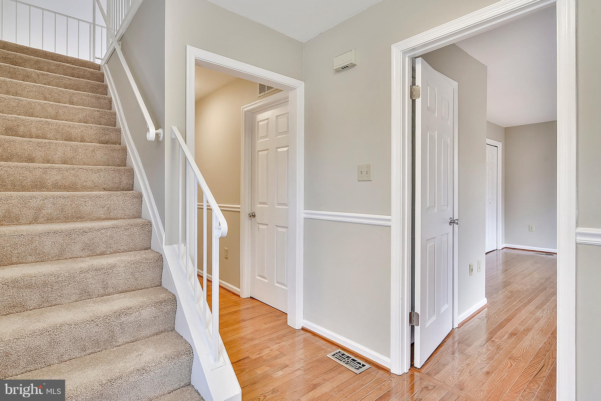 4016 Roberts Road Fairfax, VA 22032 - Photo 9 of 29 Interior (General)