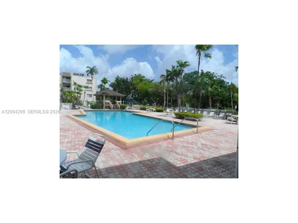 $2,350 | 7727 Southwest 86th Street, Unit A1109, Miami, FL 33143