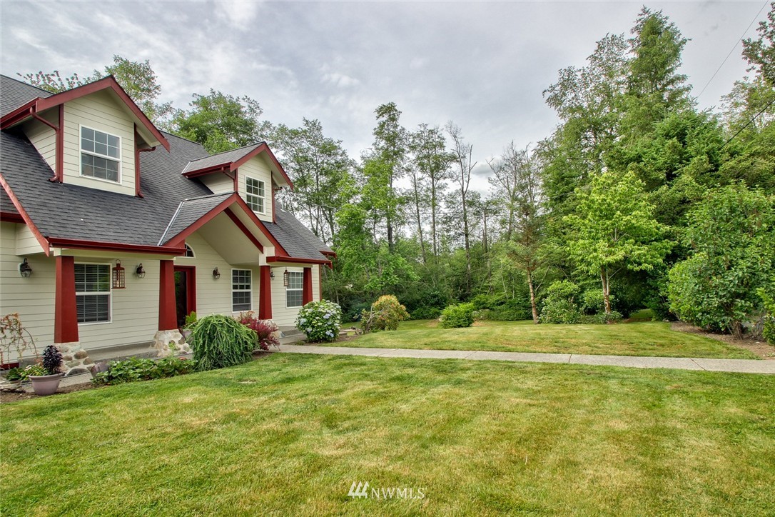 22562 Grip Road Sedro-Woolley, WA 98284 - Photo 4 of 25 Gallery Image 4