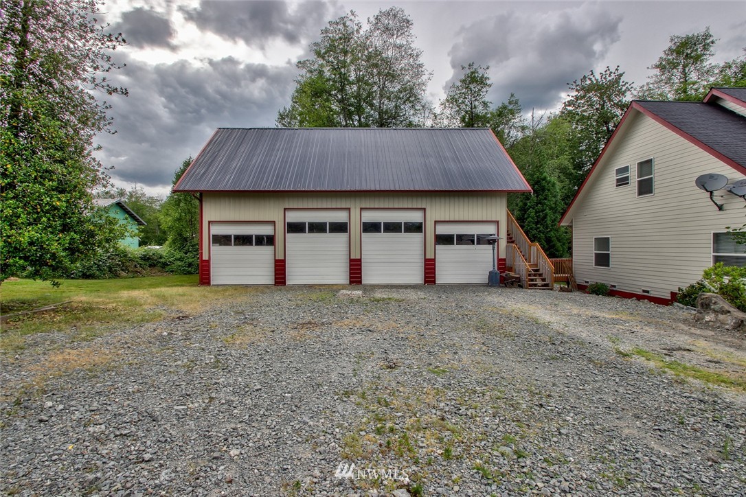 22562 Grip Road Sedro-Woolley, WA 98284 - Photo 8 of 25 Gallery Image 8