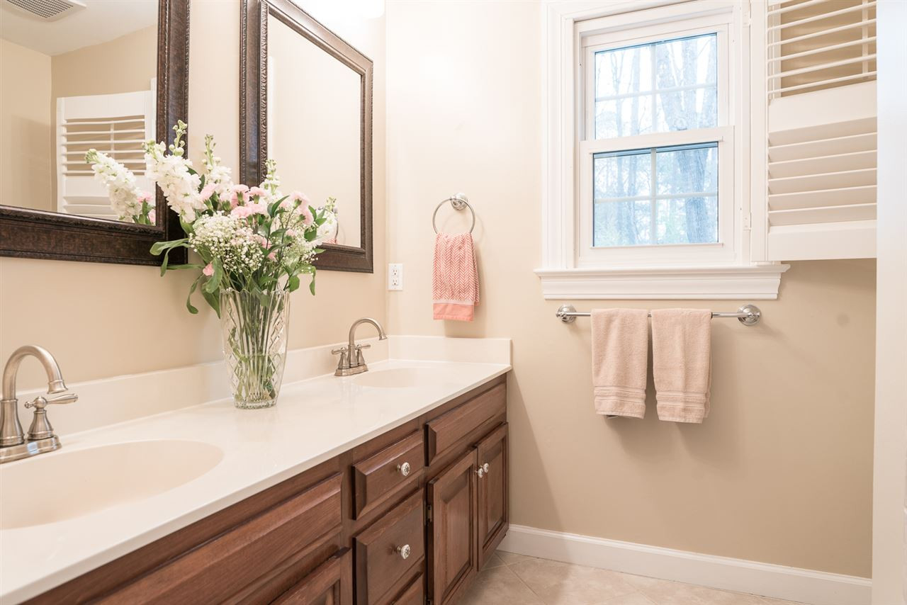 207 Winterberry Ridge Drive Durham, NC 27713 - Photo 15 of 25 Master Bathroom