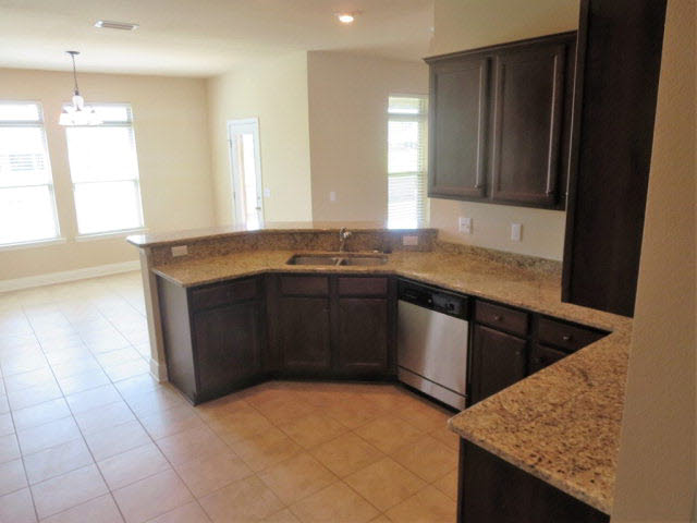 2014 Mandeville Lane Foley, AL 36535 - Photo 3 of 24