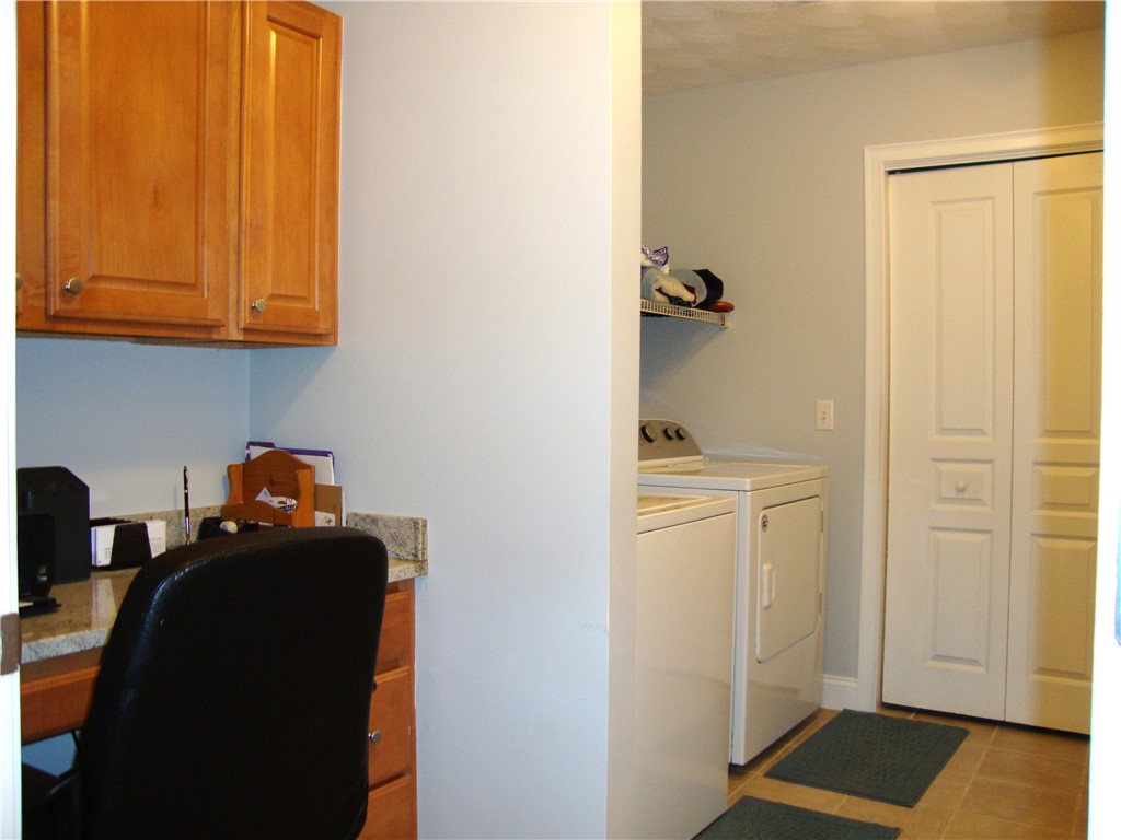1780 Nooseneck Hill Road, Unit 11D Coventry, RI 02816 - Photo 12 of 24 room with office & laundry & storage area