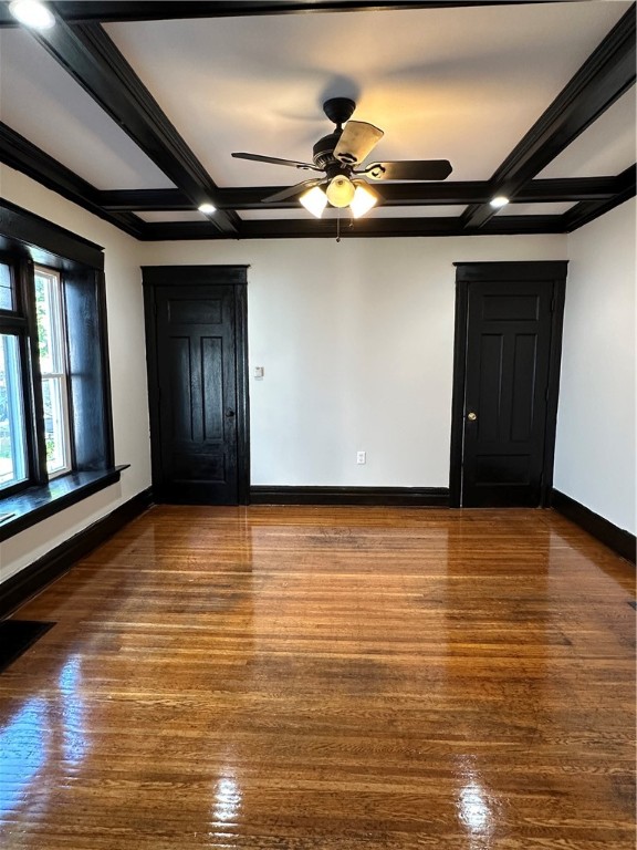 81 Locust Street Rochester, NY 14613 - Photo 4 of 16