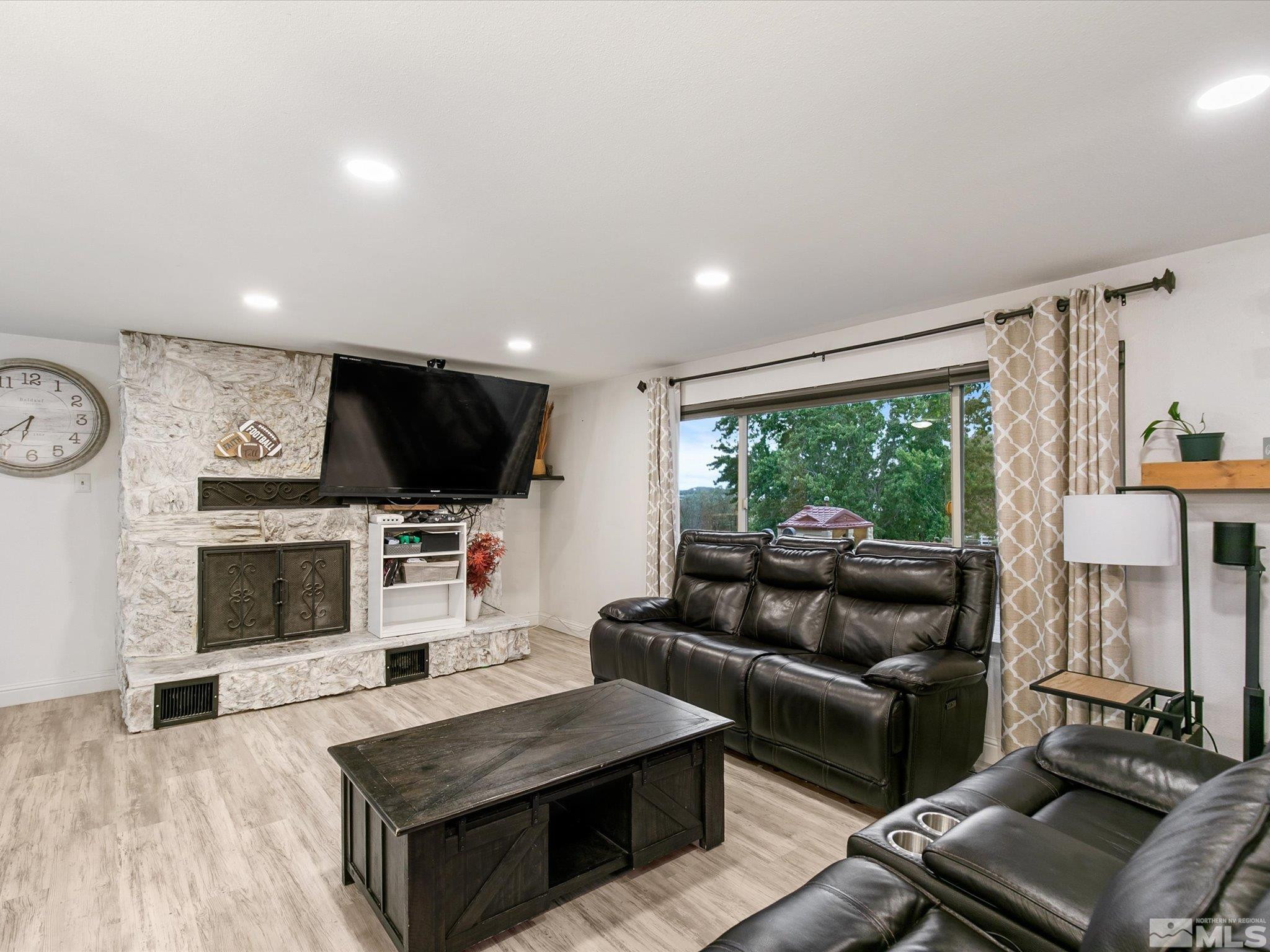 10280 Shenandoah Drive Reno, NV 89508 - Photo 14 of 39 Photo 14