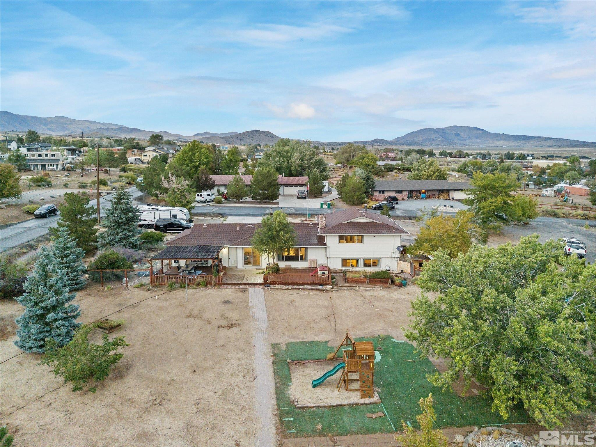 10280 Shenandoah Drive Reno, NV 89508 - Photo 8 of 39 Photo 8