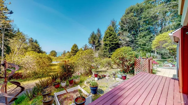 $1,350,000 | 3535 Patricks Point Drive, Trinidad, CA 95570