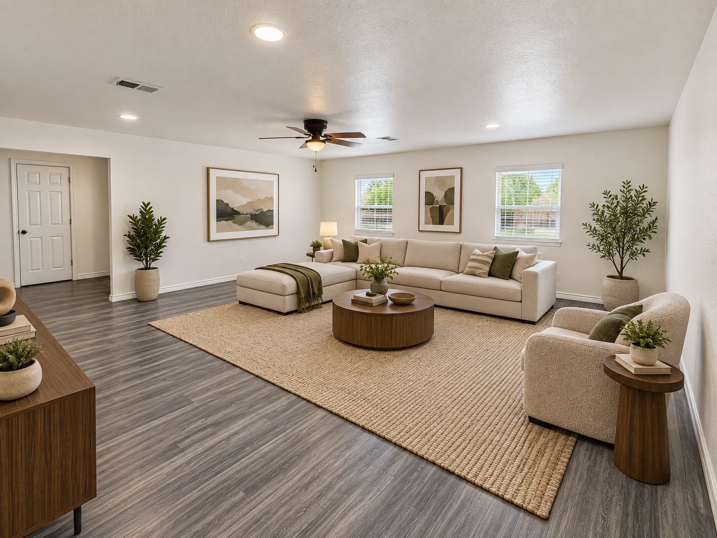 4910 Croker Ridge Road Houston, TX 77053 - Photo 5 of 20 Gallery Image 5