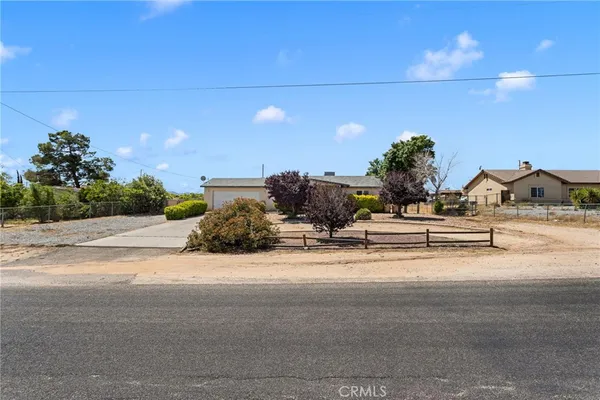 $409,000 | 18563 Yucca Street, Hesperia, CA 92345