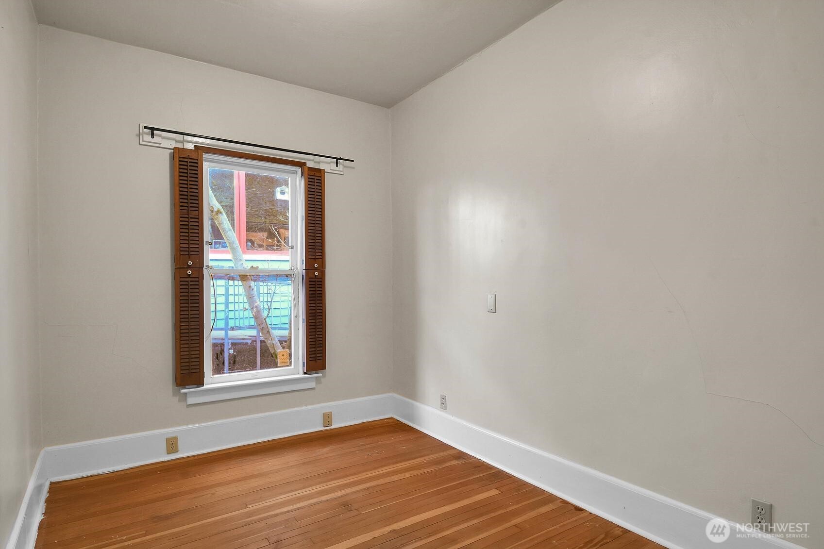 3321 37th Avenue South Seattle, WA 98144 - Photo 15 of 21