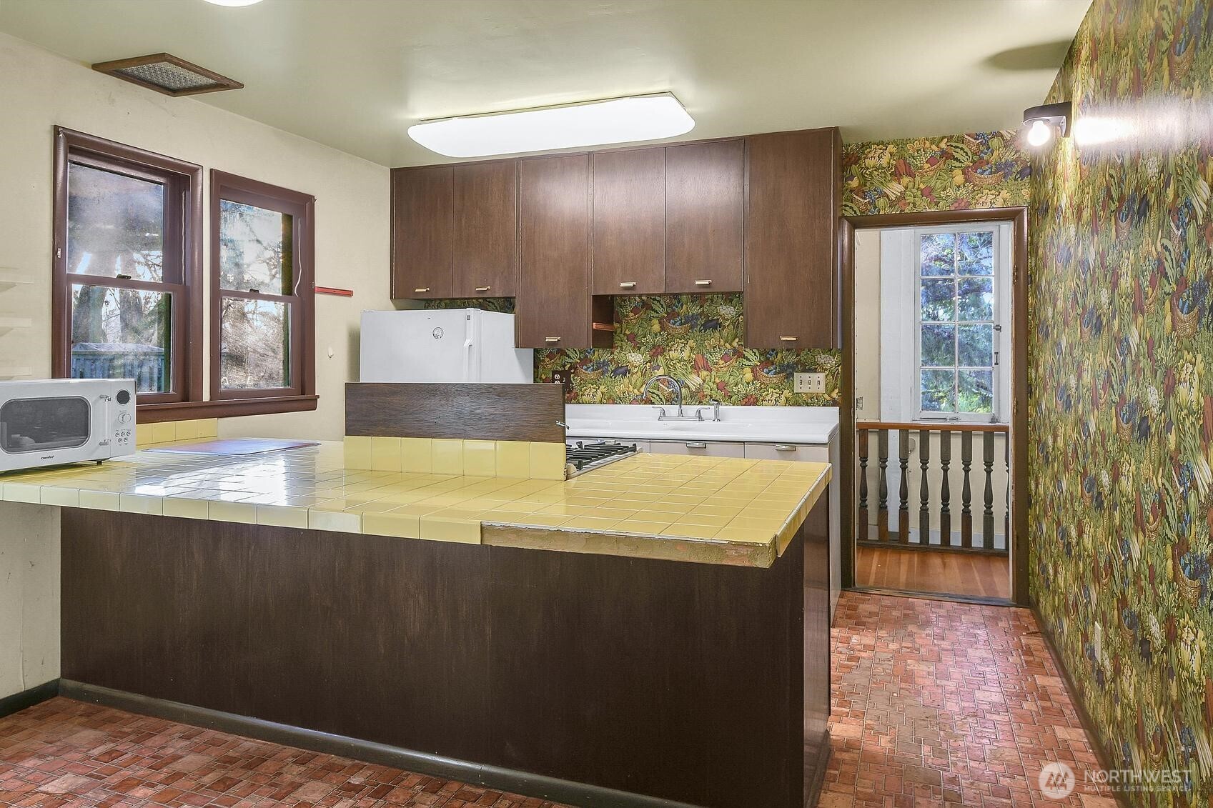 3321 37th Avenue South Seattle, WA 98144 - Photo 10 of 21