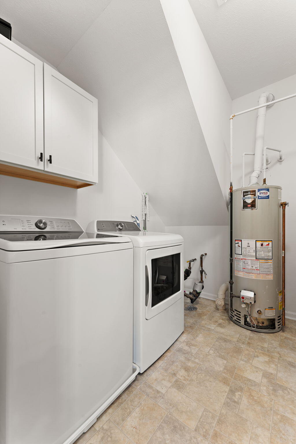 1062 East 115th Court Crown Point, IN 46307 - Photo 16 of 25 1024x1536