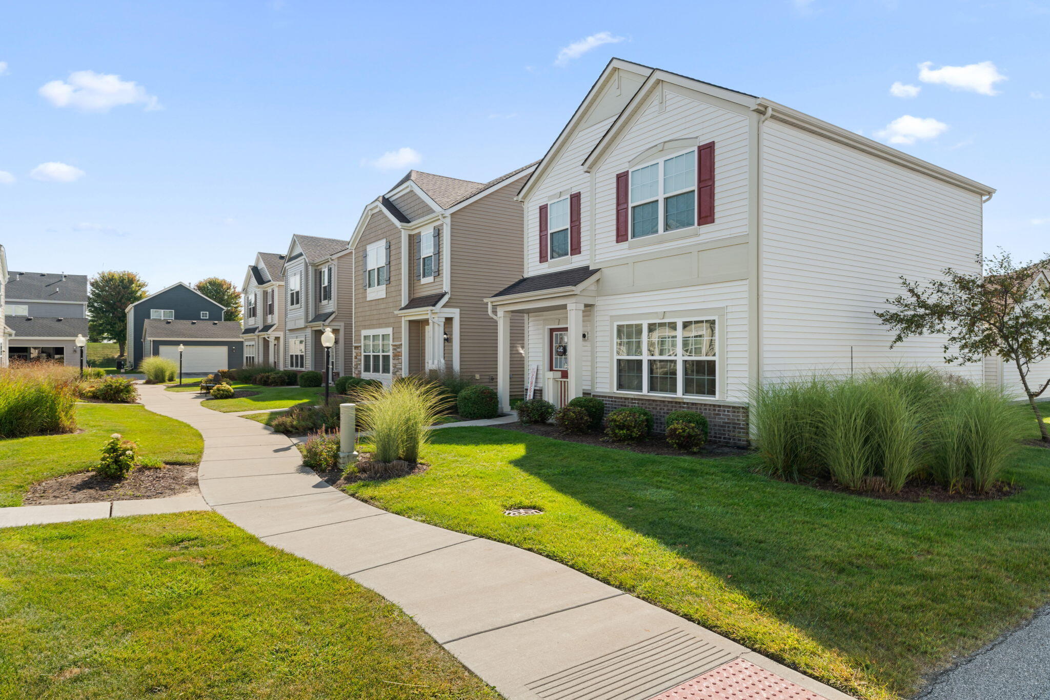 1062 East 115th Court Crown Point, IN 46307 - Photo 2 of 25 2048x1365