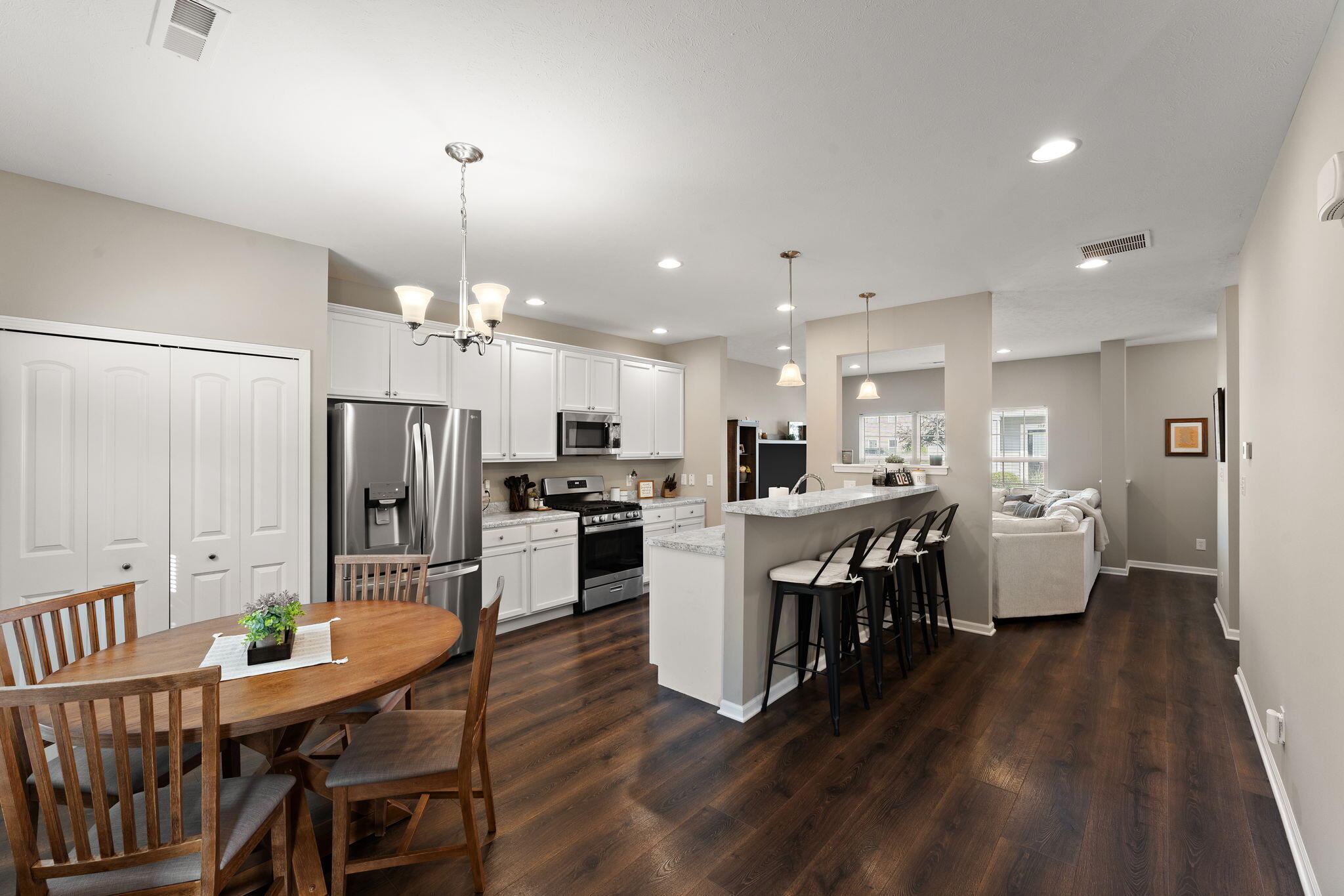 1062 East 115th Court Crown Point, IN 46307 - Photo 6 of 25 2048x1365