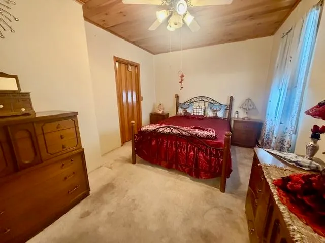 $125,000 | 476 Derrah Street, Berlin, NH 03570