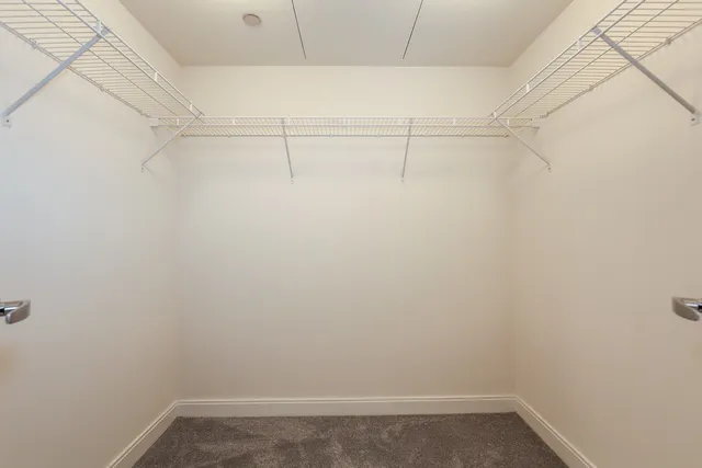 $3,500 | 130 North Garland Court, Unit 1102, Chicago, IL 60602