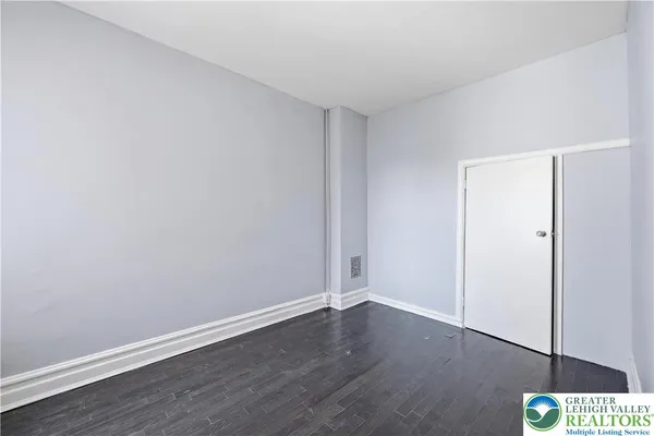 $255,000 | 306 Ridge Avenue, Allentown, PA 18102