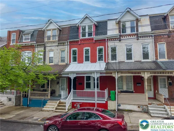 $255,000 | 306 Ridge Avenue, Allentown, PA 18102