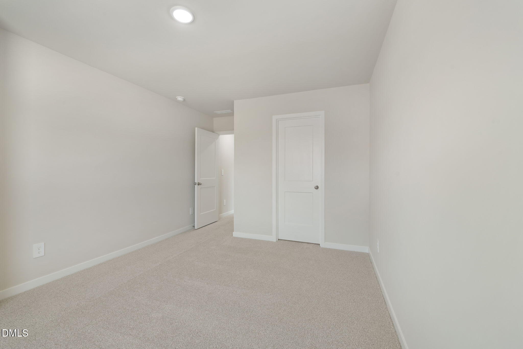 1452 Hatteras Road Durham, NC 27703 - Photo 24 of 49 24-web-or-mls-Raleigh - Avalon Place - 1