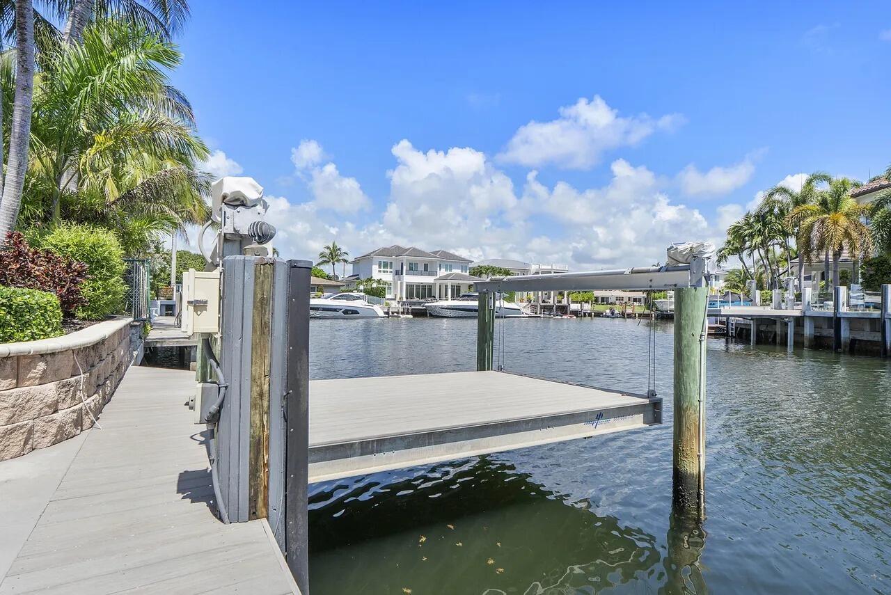 725 Northeast 36th Street Boca Raton, FL 33431 - Photo 10 of 33 photo_34_3039827278
