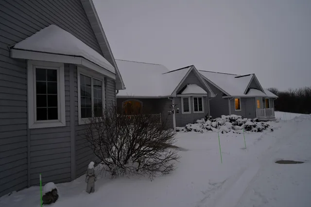 $985,000 | 11365 Highway 14, Union, WI 53521