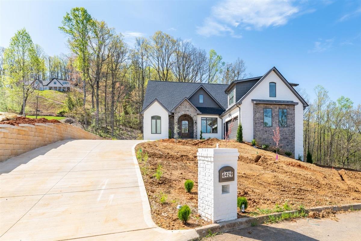 4429 Falcon Ridge Way Knoxville, TN 37921 - Photo 1 of 40 06-4429-Falcon-Ridge-Way-Knoxville-