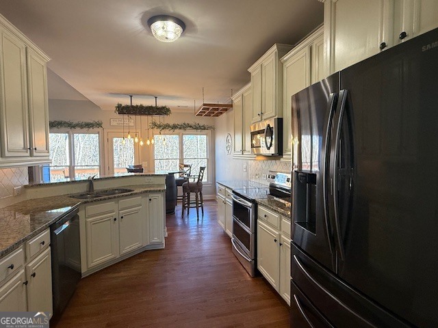 607 Black Hawk Lane Canton, GA 30114 - Photo 16 of 67