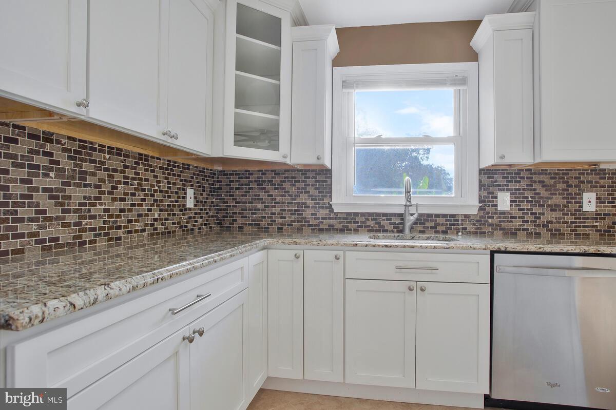 1621 Marlboro Road Edgewater, MD 21037 - Photo 14 of 57