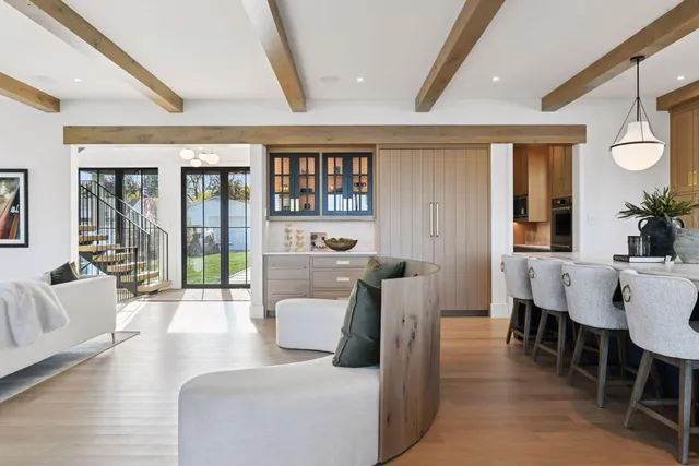 $5,700,000 | 254 Lake Street, Excelsior, MN 55331