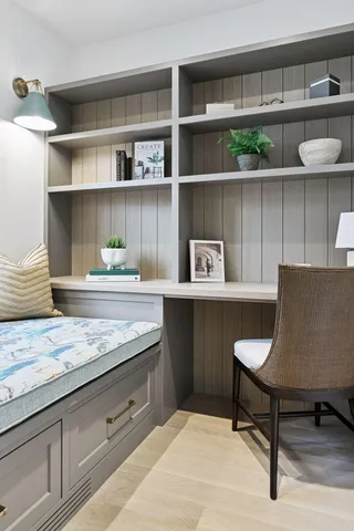 $5,700,000 | 254 Lake Street, Excelsior, MN 55331