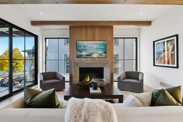 $5,700,000 | 254 Lake Street, Excelsior, MN 55331