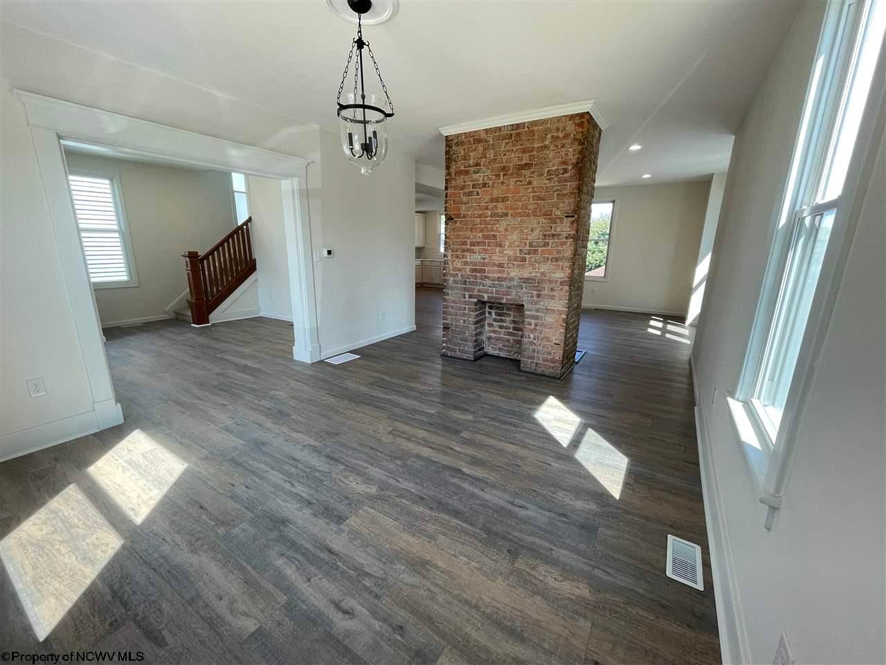 111 Reeves Avenue Fairmont, WV 26554 - Photo 5 of 19 Gallery Image 5
