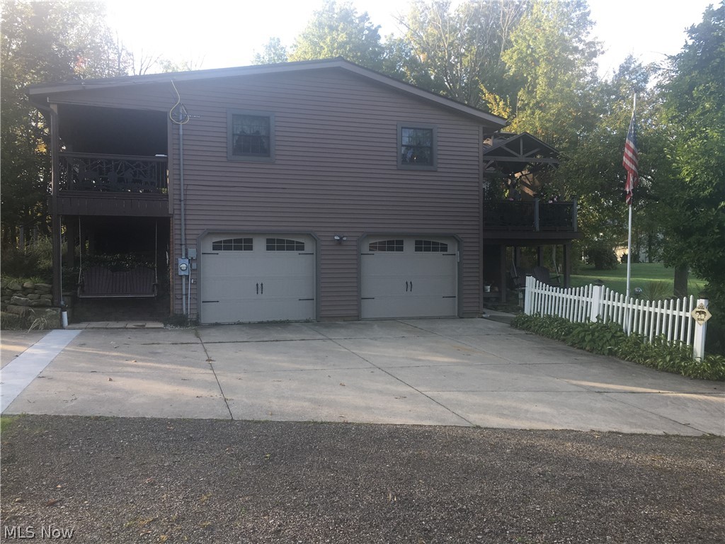 5137 Wayland Road Diamond, OH 44412 - Photo 3 of 35