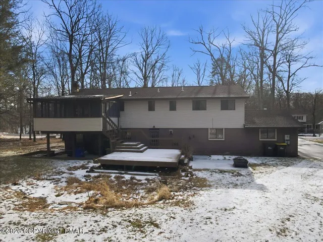 $379,900 | 1510 Brook Run Lane, Stroudsburg, PA 18360