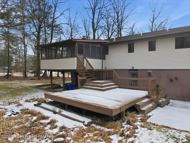 $379,900 | 1510 Brook Run Lane, Stroudsburg, PA 18360